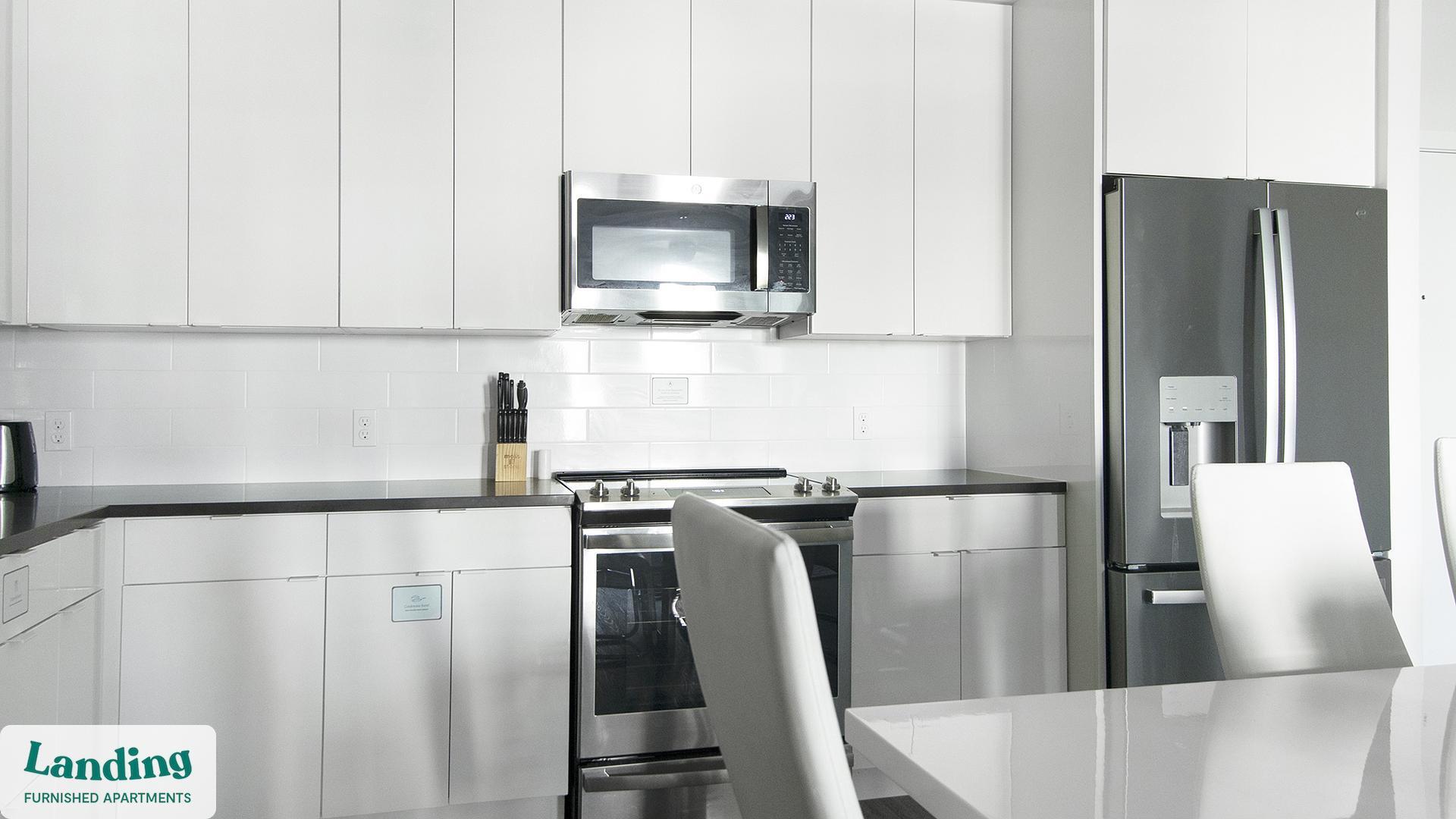 Building Photo - 4950 W Prescott St