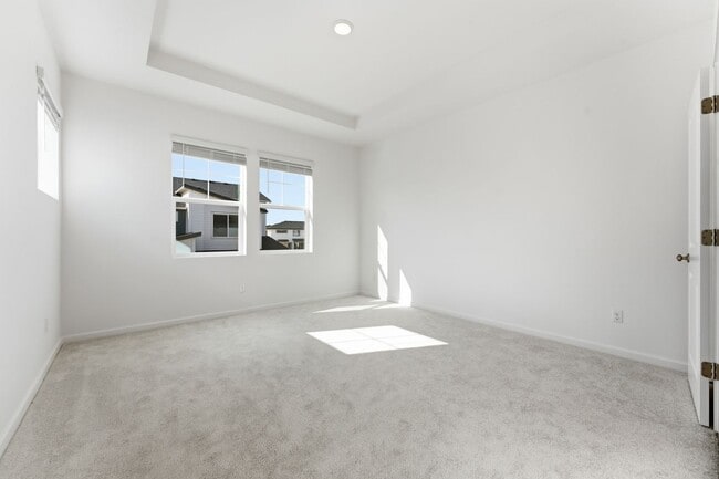 Building Photo - Modern Retreat in Reed’s Crossing