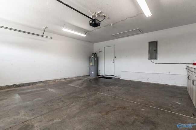 Building Photo - 114 Clover Ridge Dr