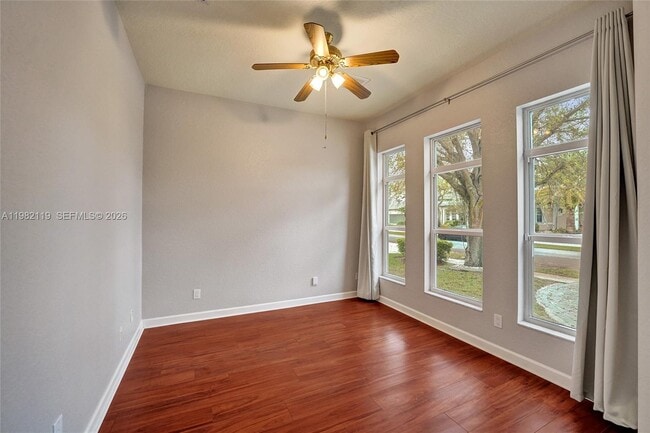 Building Photo - 8006 N Savannah Cir