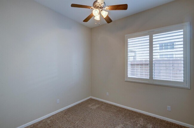 Building Photo - 4611 W Rio Bravo Dr
