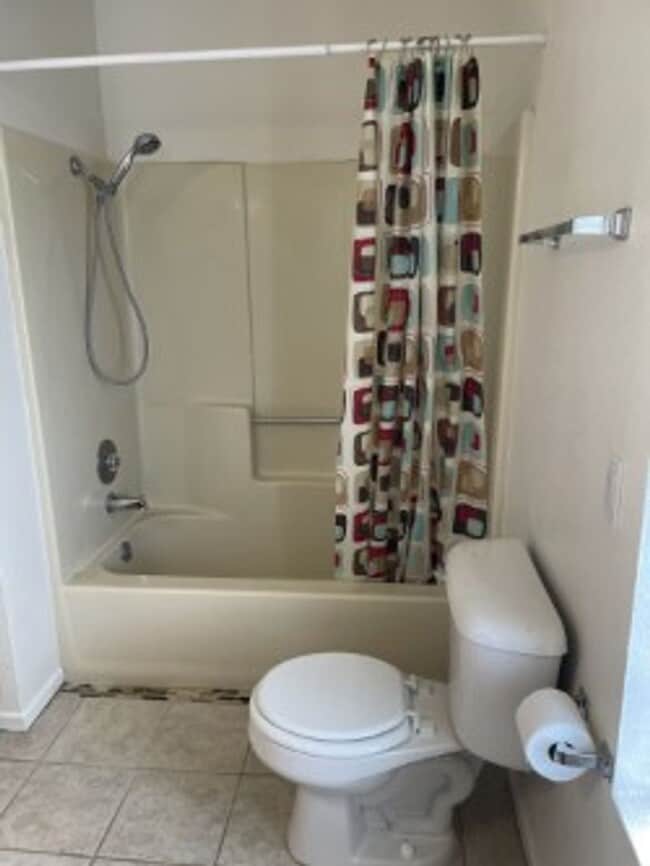 Building Photo - PENDING APPROVED APPLICATION!!!-No longer ...