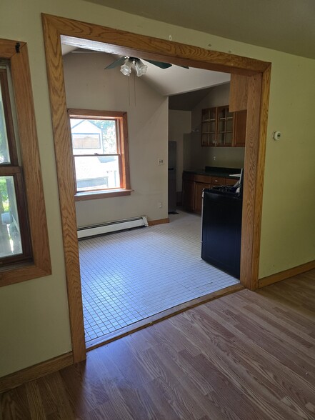 Kitchen off of the living room - 33 Maple Trl