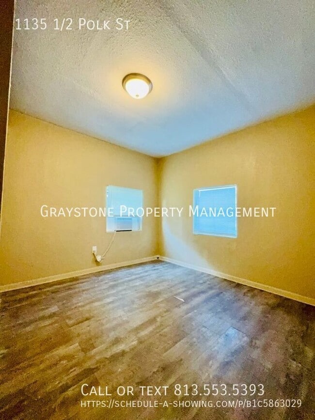 Building Photo - 1135 1/2 Polk St-