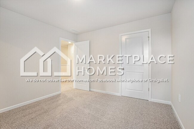 Building Photo - 2105 Avalon Rdg