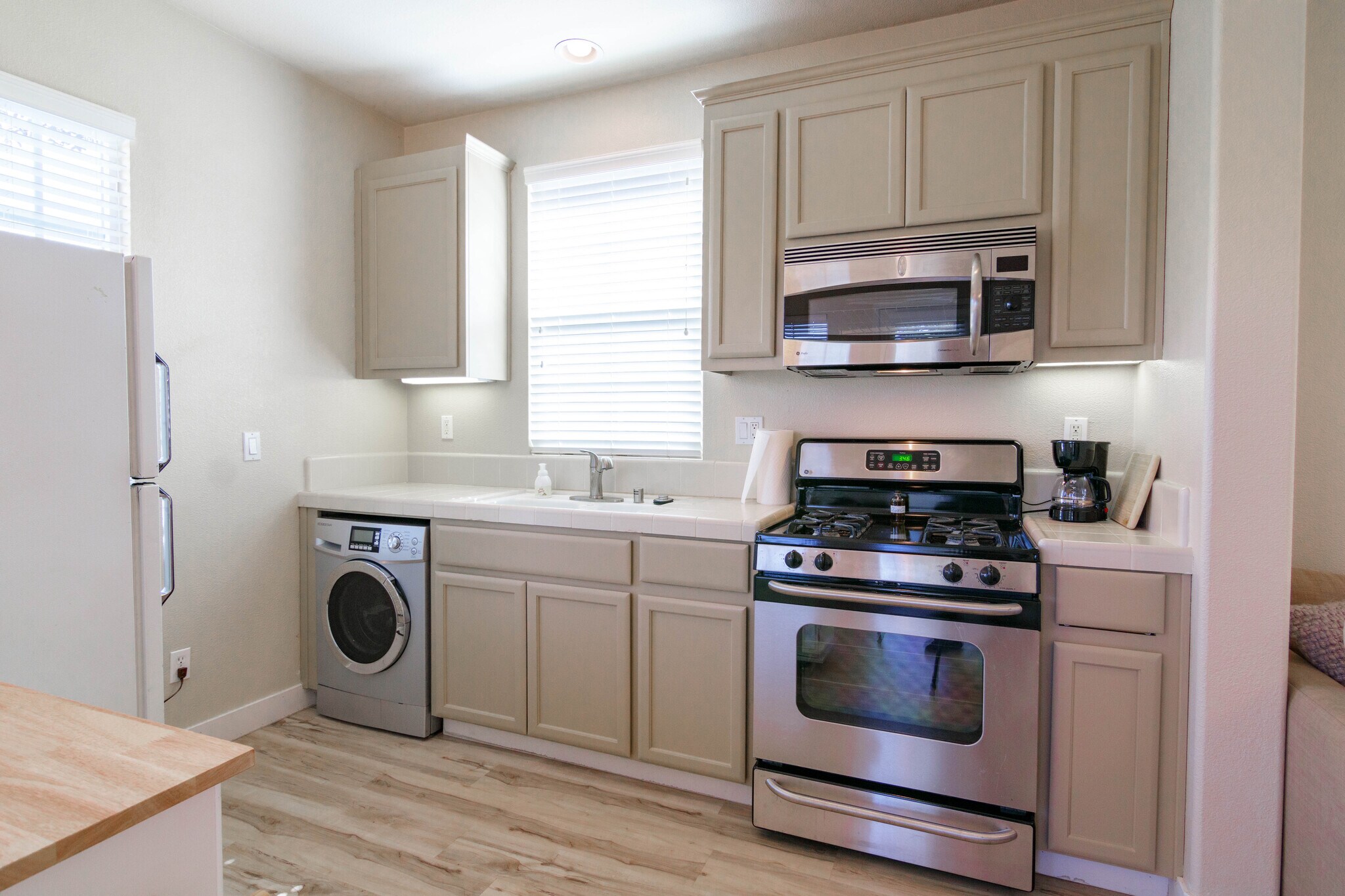 Building Photo - 171 Fennel Ct