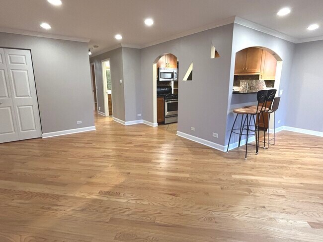 Building Photo - 734 Plum Tree Ct