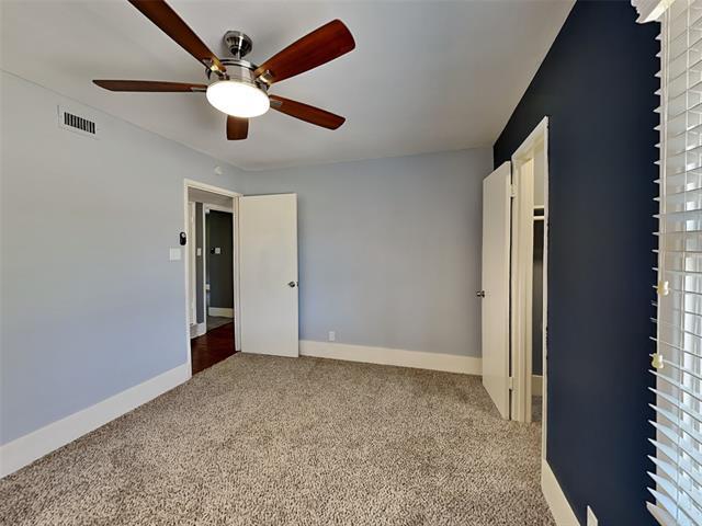 Building Photo - 12043 High Meadow Dr