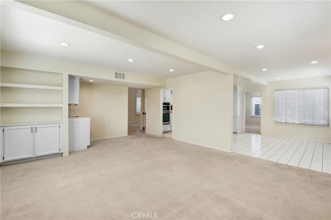 Building Photo - 1140 Regal Canyon Dr