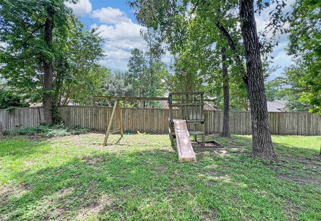 Building Photo - 43 W Spindle Tree Cir