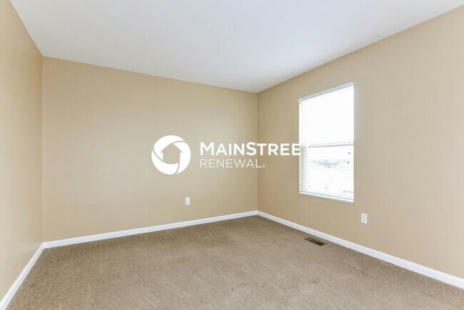 Building Photo - 3 Bedroom Pet-Friendly Home in Wentzville, MO with Main Street Renewal