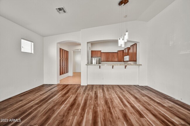 Building Photo - 7136 W Forest Grove Ave