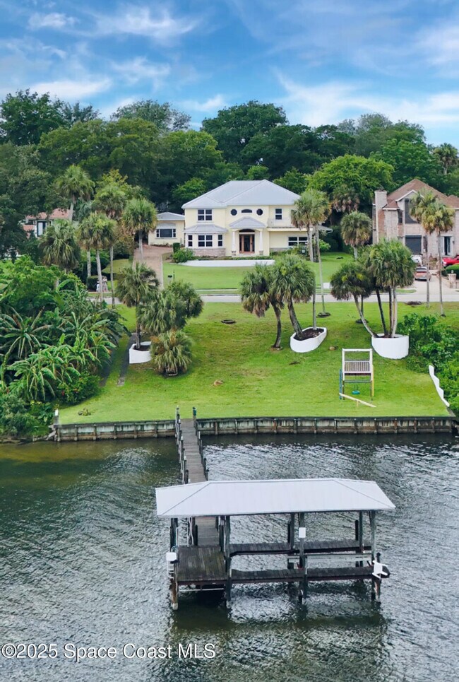 Building Photo - 1613 Indian River Dr