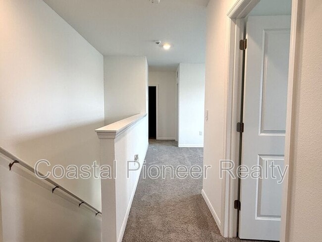 Building Photo - 2887 Widewater Wy