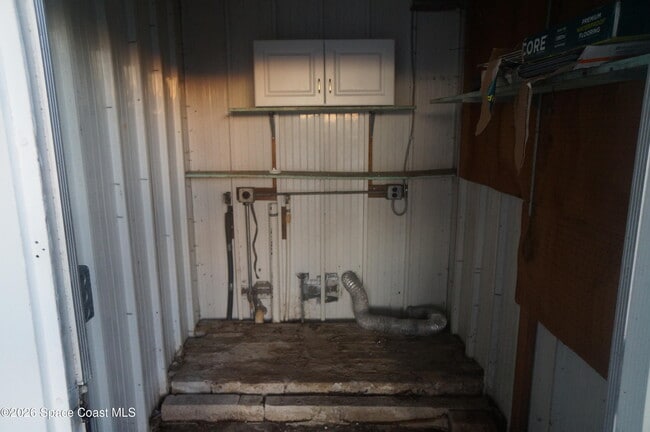 Building Photo - 1805 Big Cypress St NE