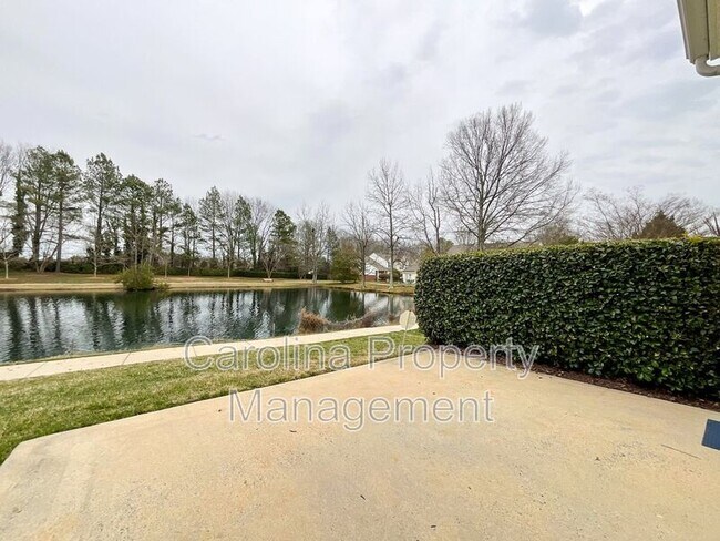 Building Photo - 217 Arlington Downs Blvd