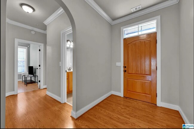 Building Photo - 2015 River Birch Way