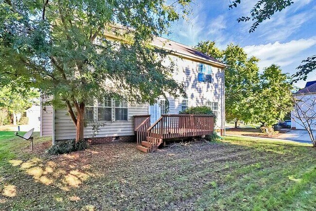 Building Photo - Wonderfully Updated 4BD/2.5BA Cul-de-Sac Home!
