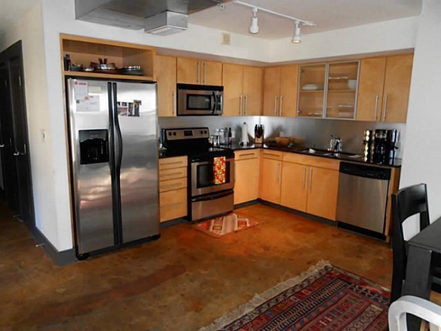 Building Photo - 329 E Colorado-1538