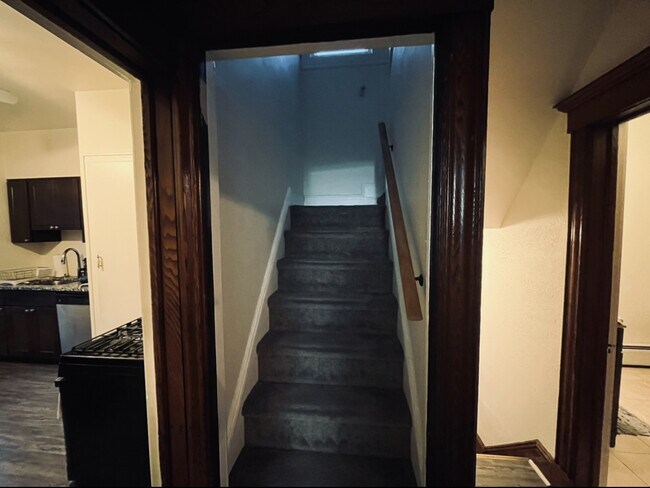 Stairs to top floor - 90 Union Ave