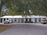 Building Photo - 7401 SW 42nd Pl