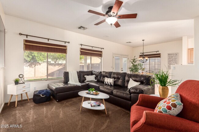 Building Photo - 6425 S Kimberlee Way