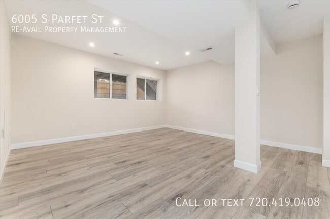 Building Photo - 6005 S Parfet St