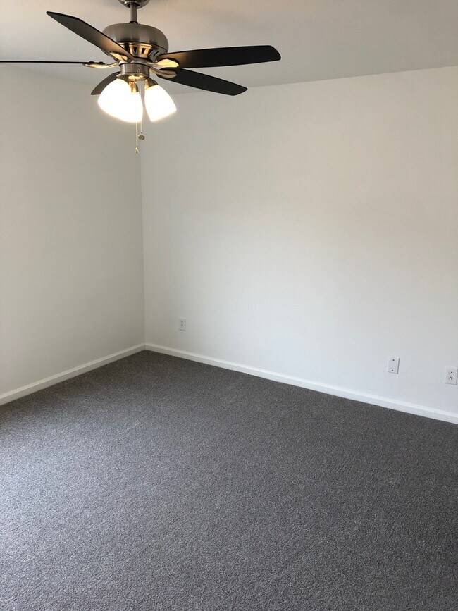 Building Photo - Spacious 2-Story Home with Oversized Beds ...