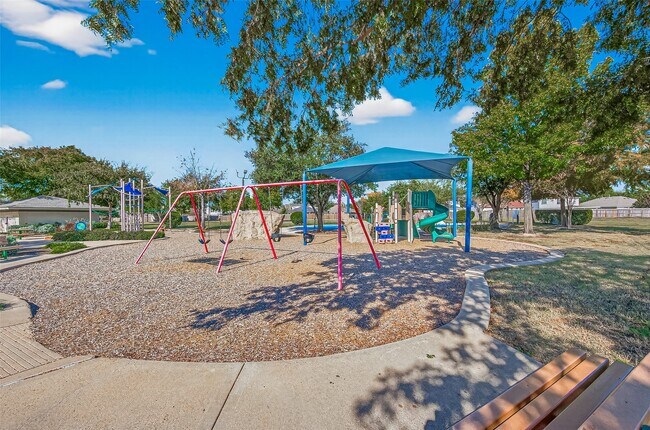 Building Photo - 20526 Pink Granite Valley