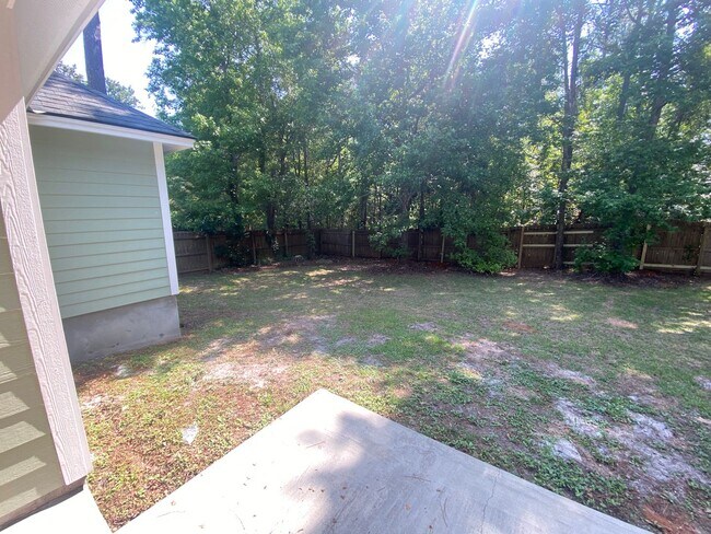 Building Photo - 4301 Kenilworth Cir