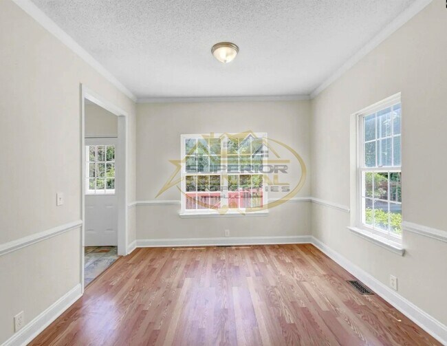 Building Photo - 124 Pickwick Dr