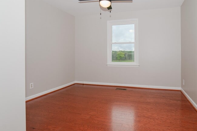 Building Photo - 1417 Owls Nest Rd