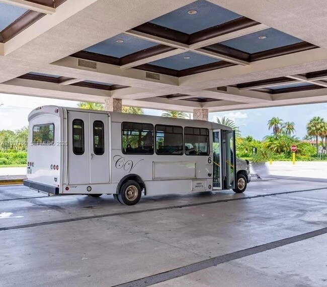 Building Photo - 400 SW 134th Way