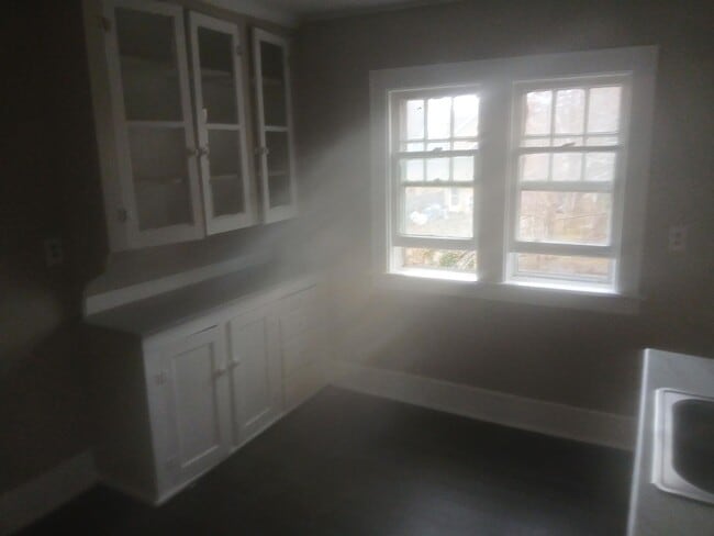 Building Photo - 21-23-23 Randolph St