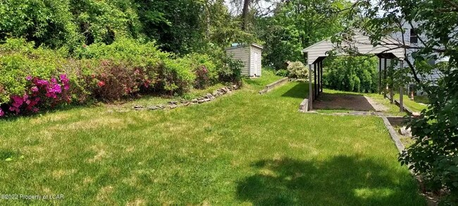 Building Photo - 37 Hurbane St