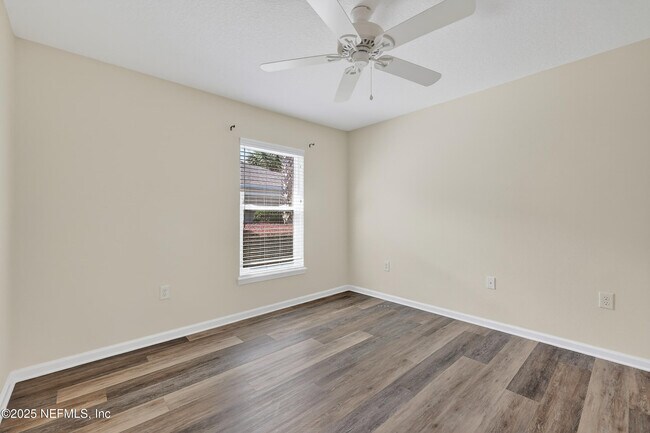 Building Photo - 8986 Tropical Bend Cir