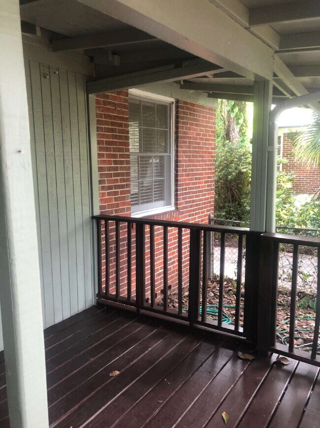 Building Photo - AVAILABLE MID-JUNE:  Charming 2-Bedroom Ho...