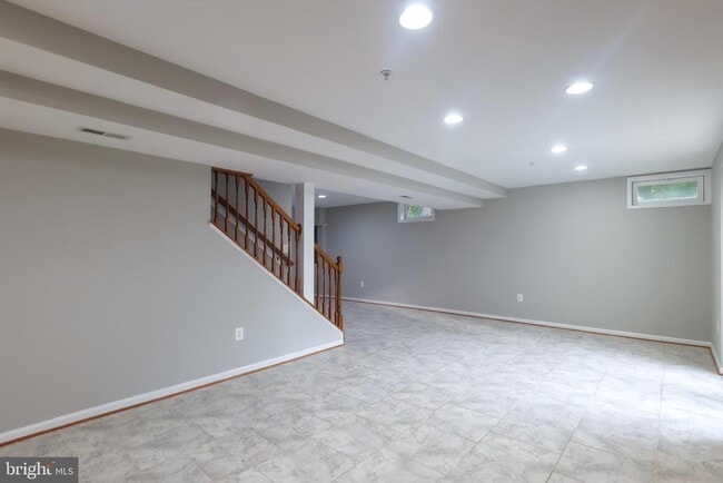 Building Photo - 7709 Killbarron Dr