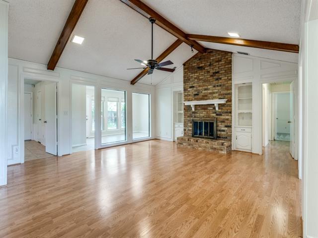 Building Photo - 207 Hemlock Dr