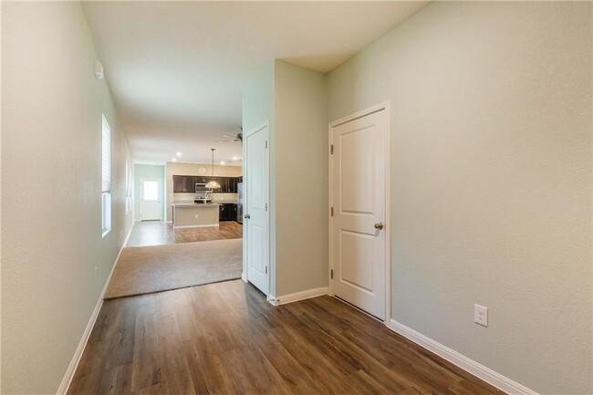 Building Photo - 108 Athena Way