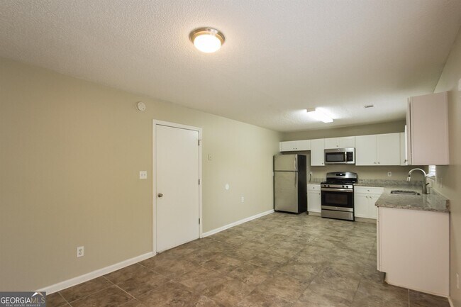 Building Photo - 5789 Antelope Trail