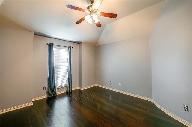 Building Photo - 1505 E Branch Hollow Dr