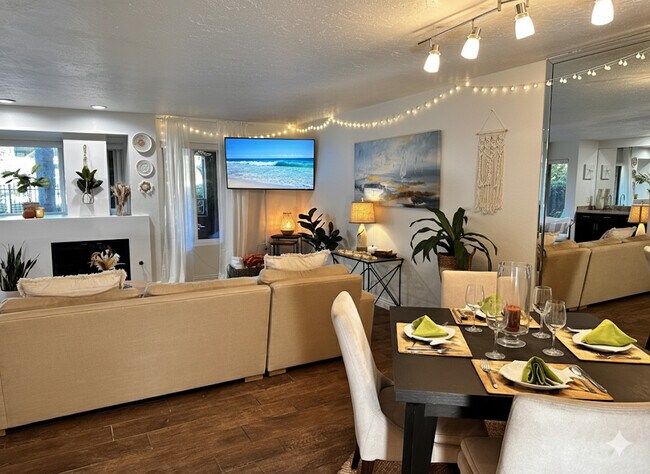 Building Photo - 4010 Layang Layang Cir