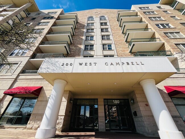 Primary Photo - 200 W Campbell St