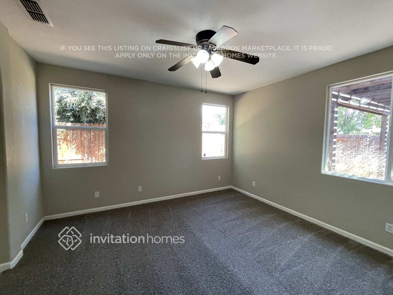 Building Photo - 573 Davenport Way