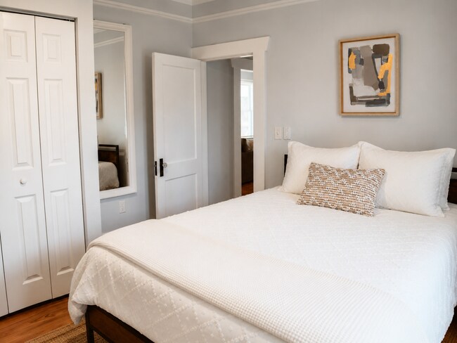 Building Photo - Live Wilder: Historic Charm Steps from Tampa’s Trendiest Restaurants