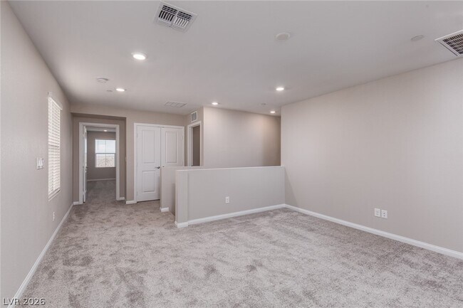 Building Photo - 2448 Bellinzona Pl