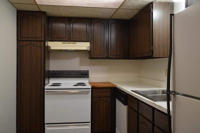 Building Photo - 3213 Dody Avenue, Unit #4