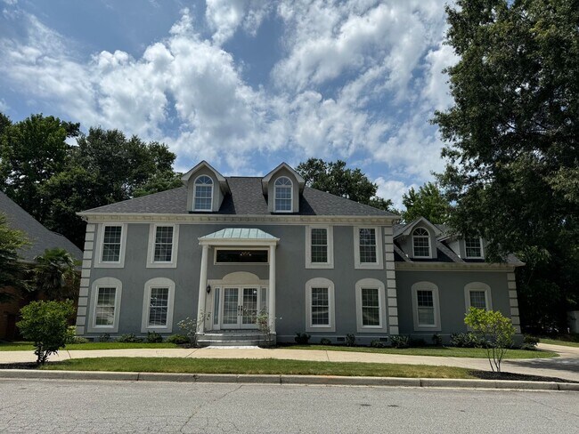 Primary Photo - A MUST see off Pelham Road!
