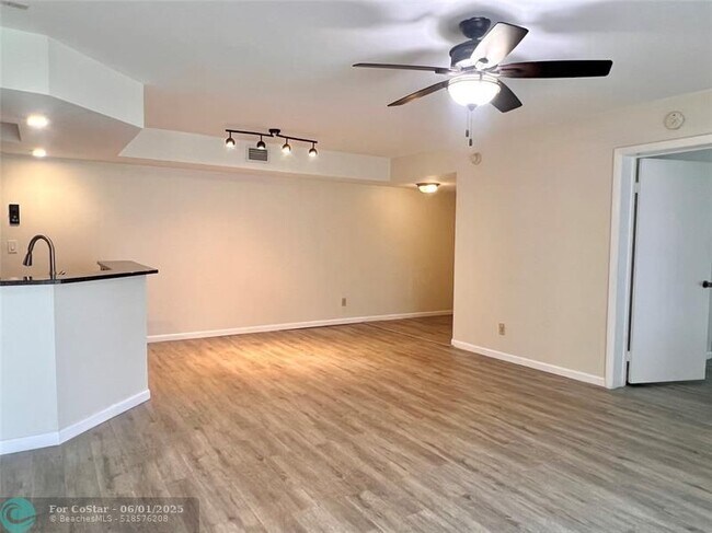 Building Photo - 9044 W Atlantic Blvd